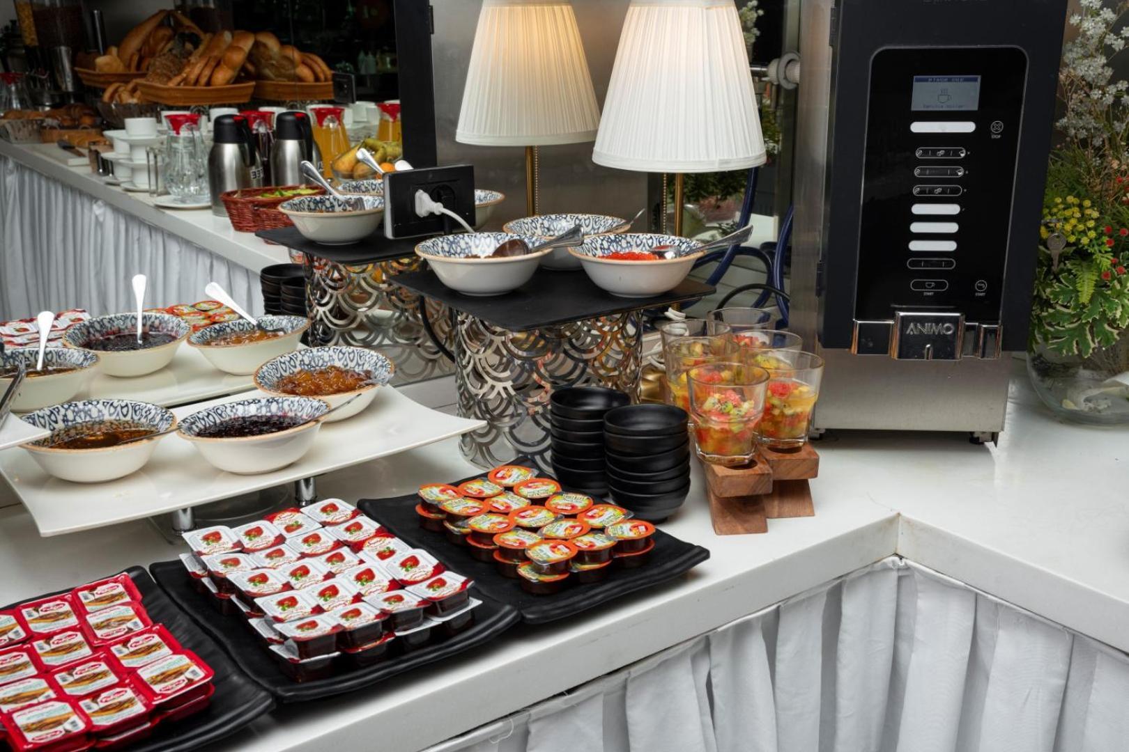 Port Rivoli Hotel Baku Luaran gambar