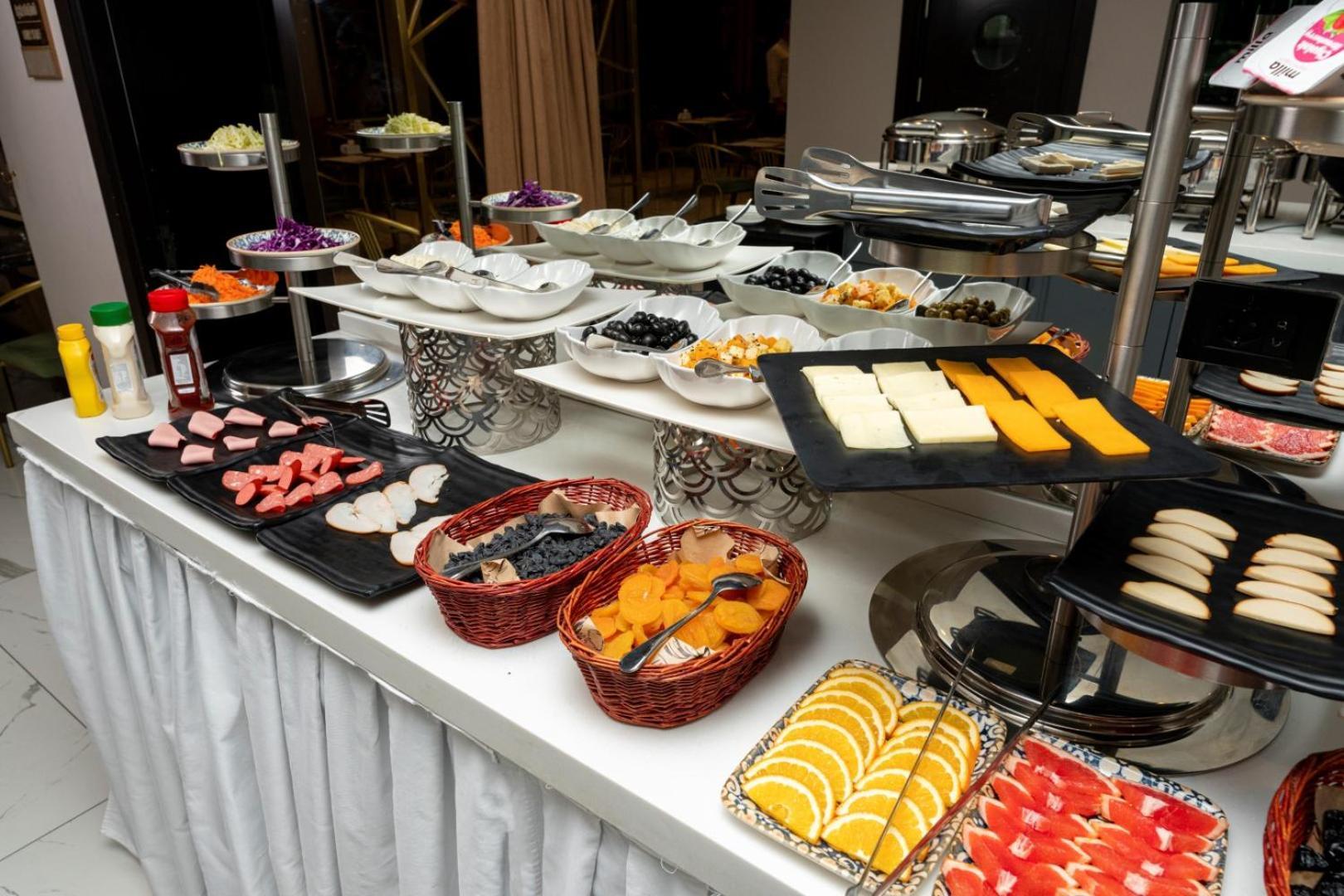 Port Rivoli Hotel Baku Luaran gambar